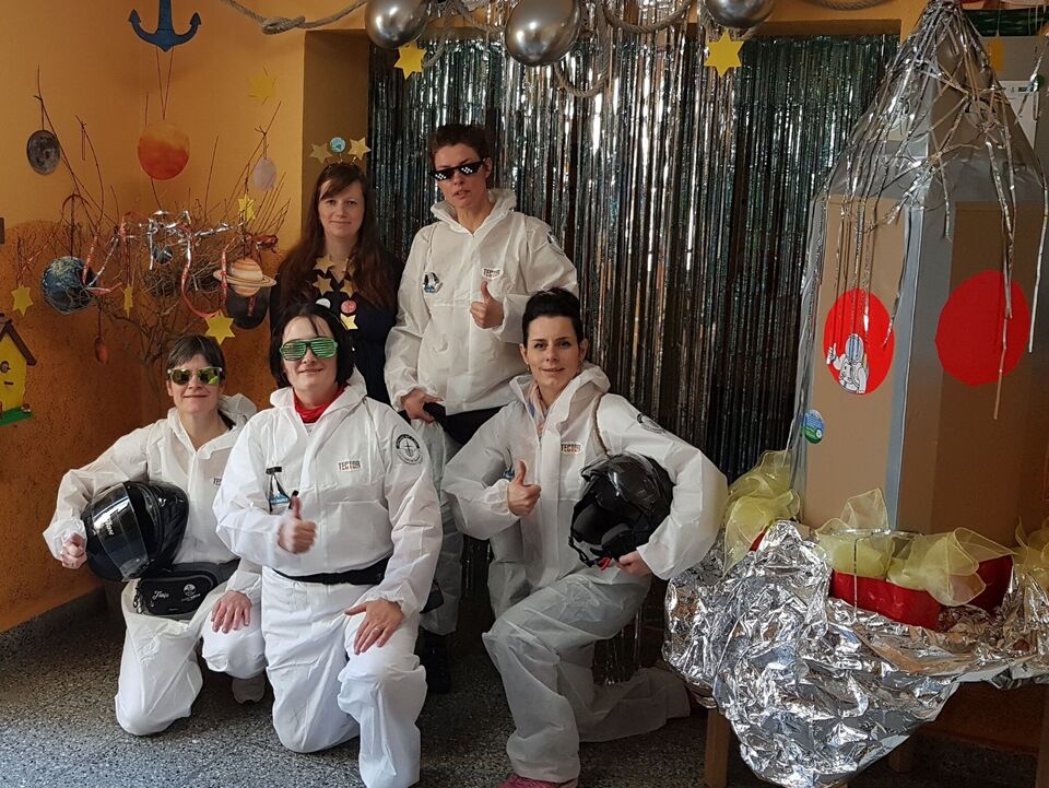 Fasching im Weltall 2024